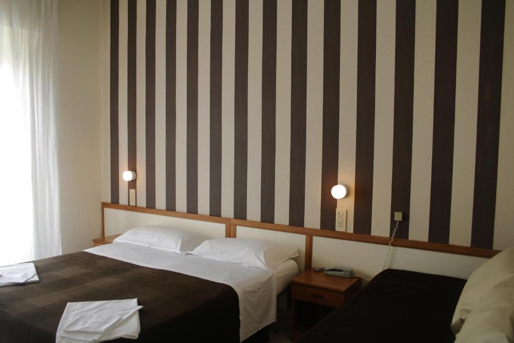 Hotel Esplanade Rimini Szoba fotó